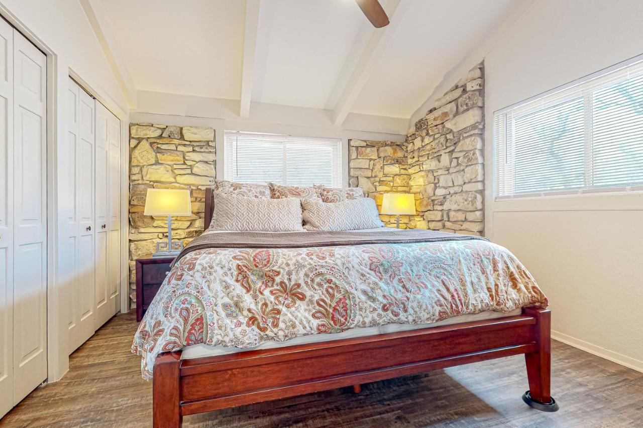 Grand River Retreat Wimberley Εξωτερικό φωτογραφία