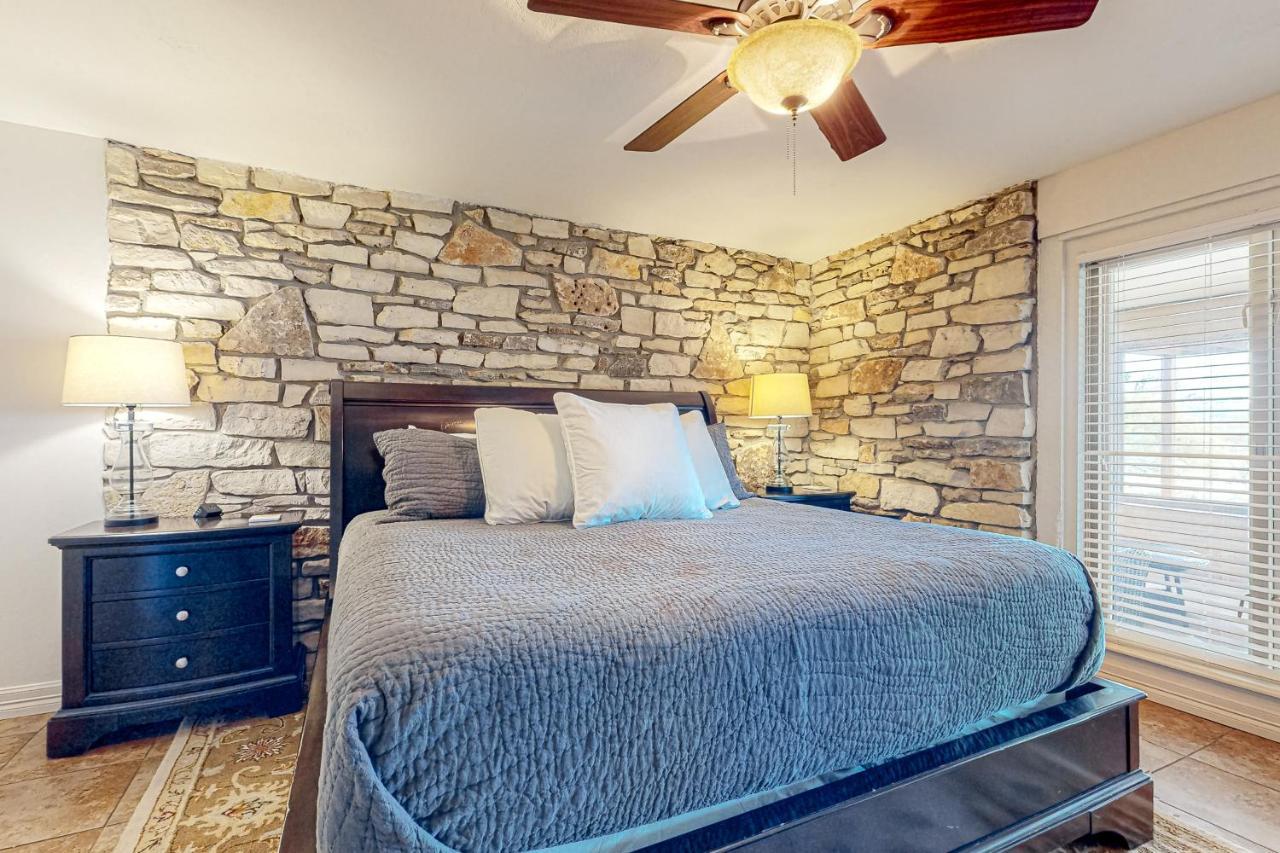 Grand River Retreat Wimberley Εξωτερικό φωτογραφία
