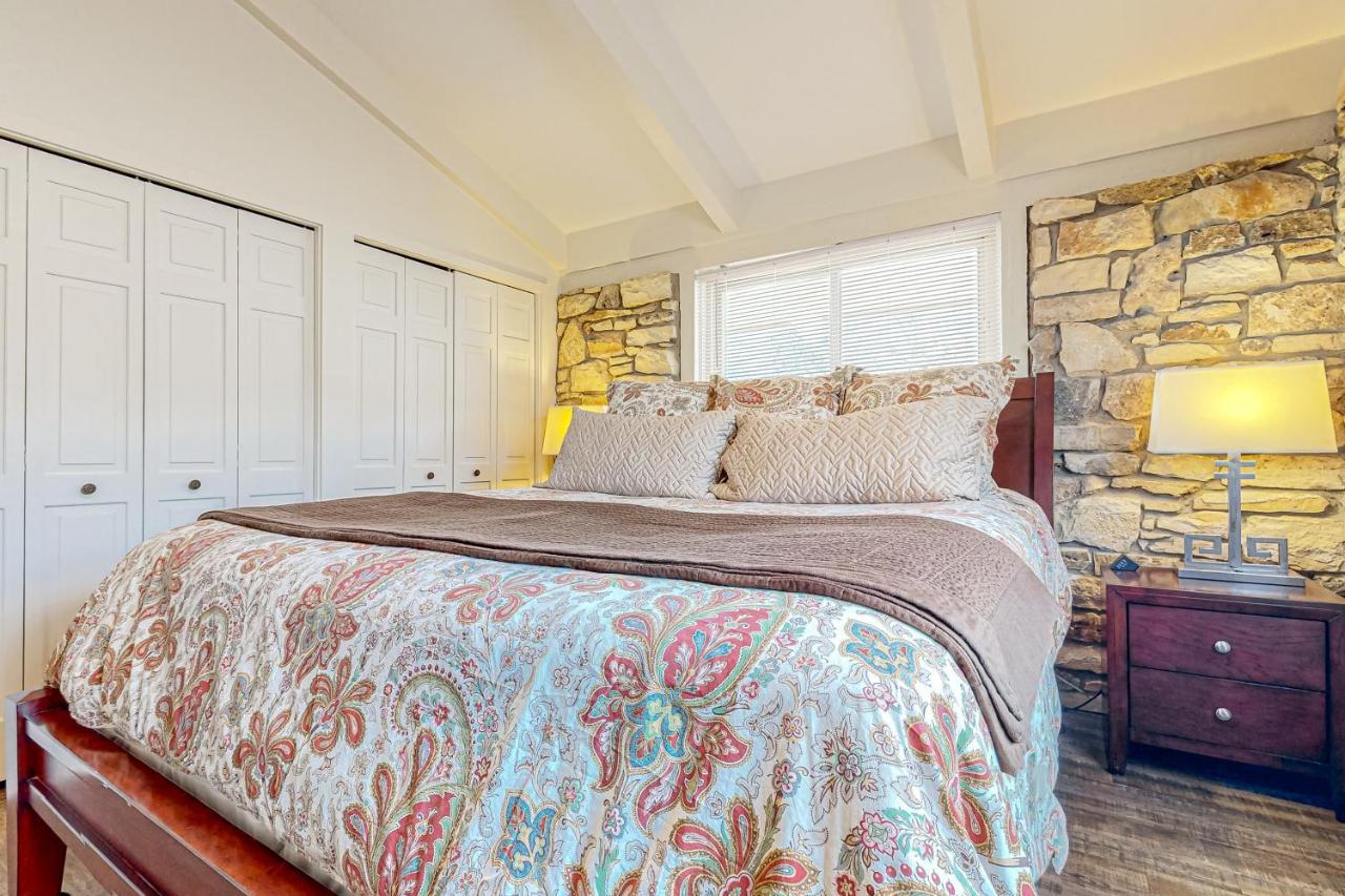 Grand River Retreat Wimberley Εξωτερικό φωτογραφία