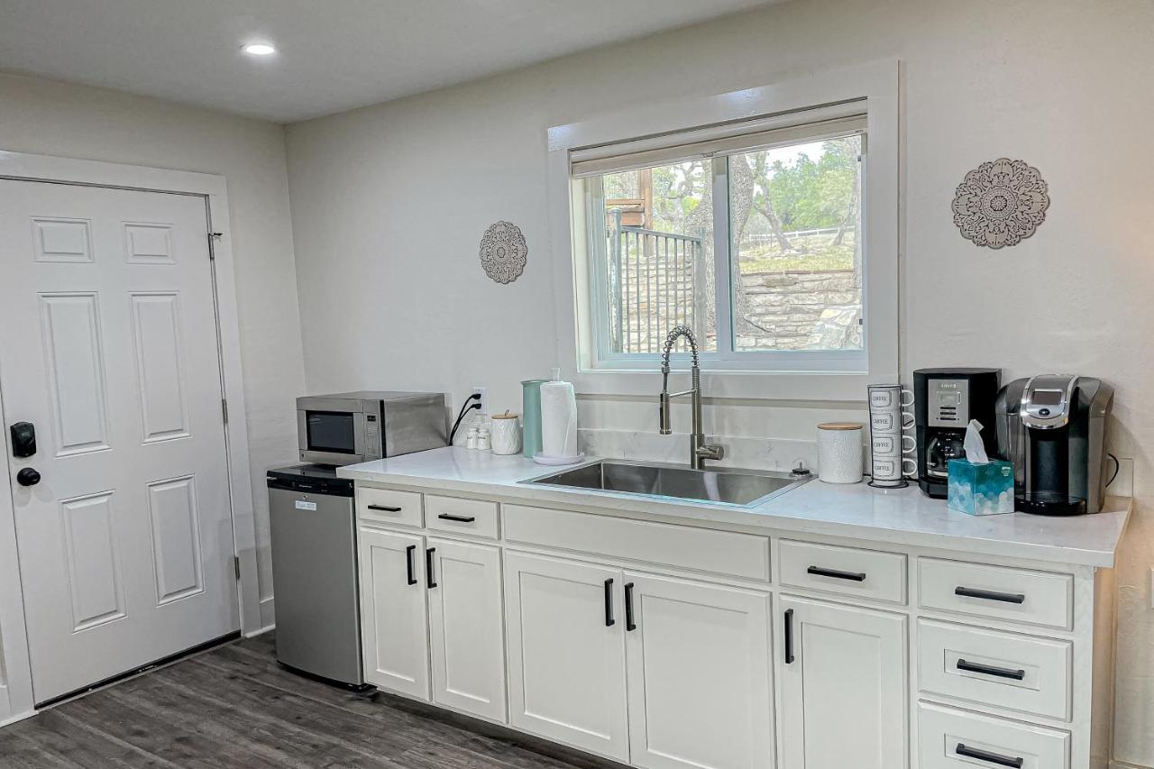Grand River Retreat Wimberley Εξωτερικό φωτογραφία